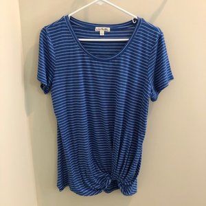 Women's Nine Britton Levie Knot Front Knit Tee - Medium